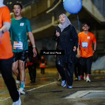 Runner Photo 7810292