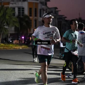 Runner Photo 7810294