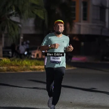 Runner Photo 7810305