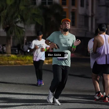 Runner Photo 7810322