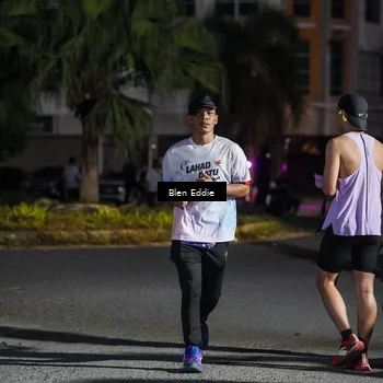 Runner Photo 7810326
