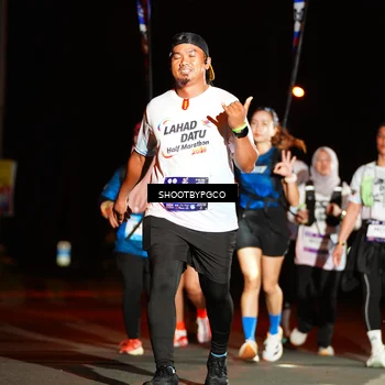 Runner Photo 7810361