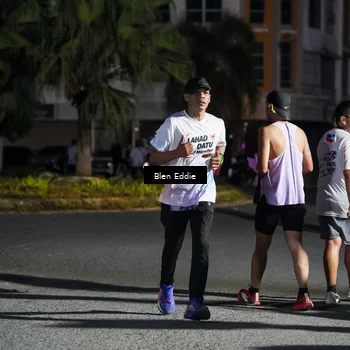 Runner Photo 7810371