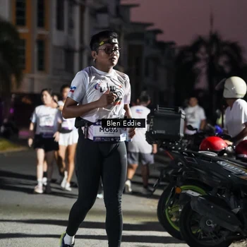 Runner Photo 7810380