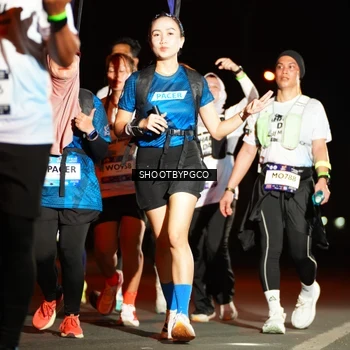 Runner Photo 7810381