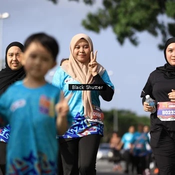 Runner Photo 7810409