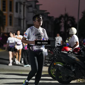 Runner Photo 7810416