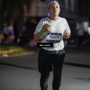 Runner Photo 7810431