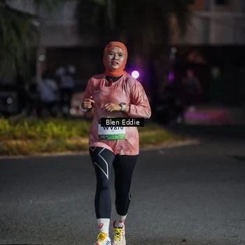Runner Photo 7810444