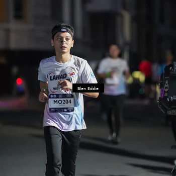 Runner Photo 7810469
