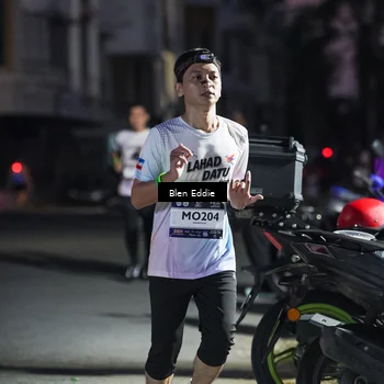 Runner Photo 7810480