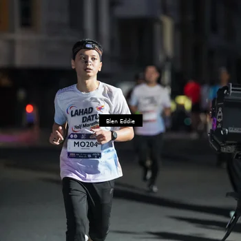 Runner Photo 7810486