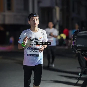 Runner Photo 7810507