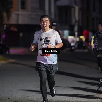 Runner Photo 7810513