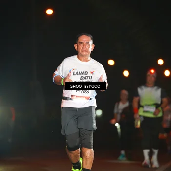Runner Photo 7810523