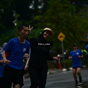Runner Photo 7810535