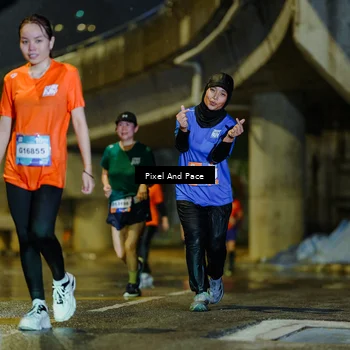 Runner Photo 7810537
