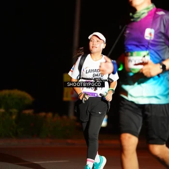 Runner Photo 7810551