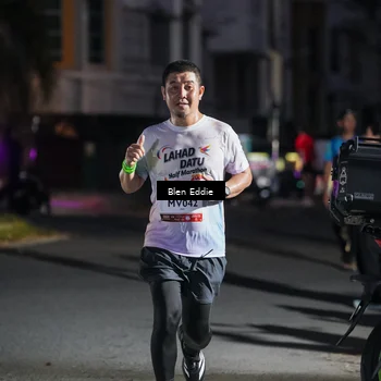 Runner Photo 7810558
