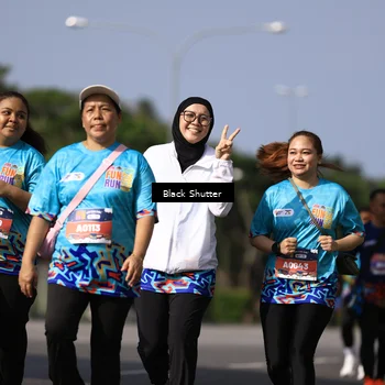 Runner Photo 7810598
