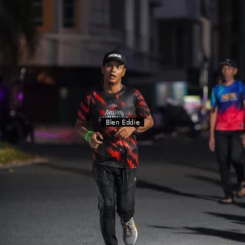 Runner Photo 7810626