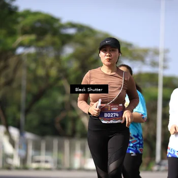 Runner Photo 7810641