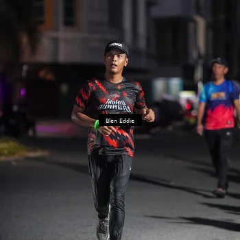 Runner Photo 7810643