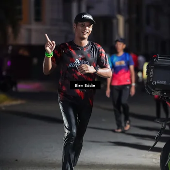 Runner Photo 7810645
