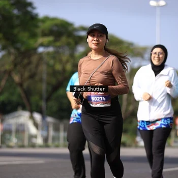 Runner Photo 7810683