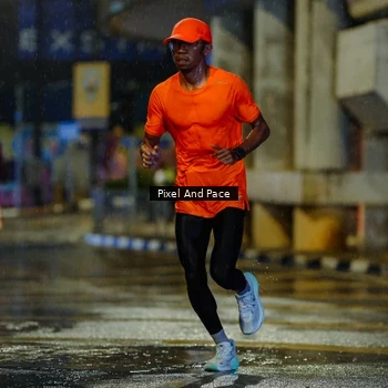 Runner Photo 7810693