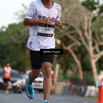 Runner Photo 7810703