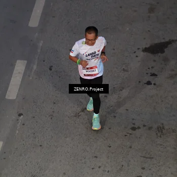 Runner Photo 7810711