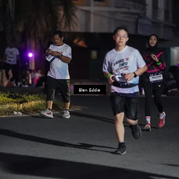 Runner Photo 7810726