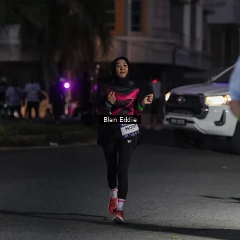 Runner Photo 7810759