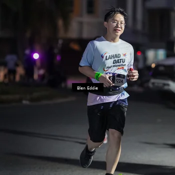 Runner Photo 7810763