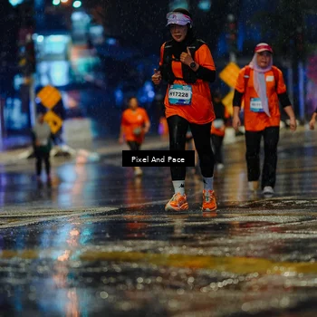 Runner Photo 7810773