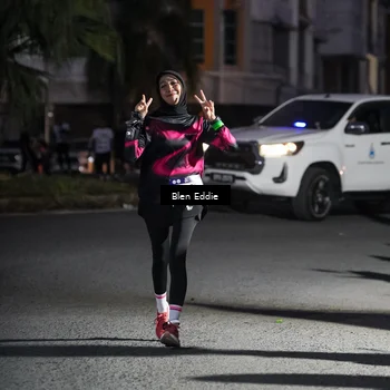 Runner Photo 7810783