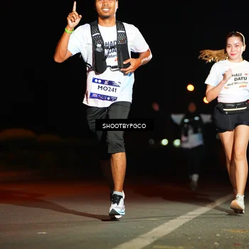 Runner Photo 7810805
