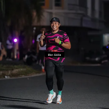 Runner Photo 7810809