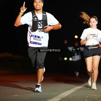 Runner Photo 7810812