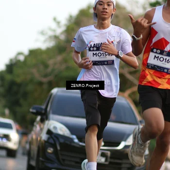 Runner Photo 7810883