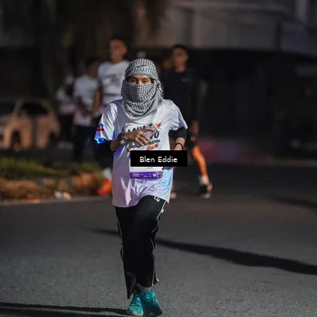 Runner Photo 7810899