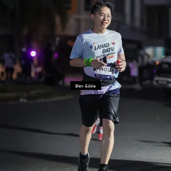 Runner Photo 7810900