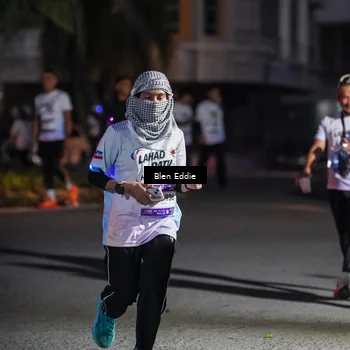 Runner Photo 7810921
