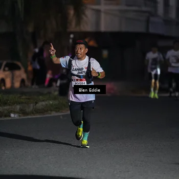 Runner Photo 7810938