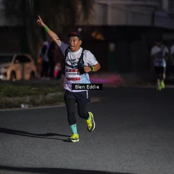 Runner Photo 7810963