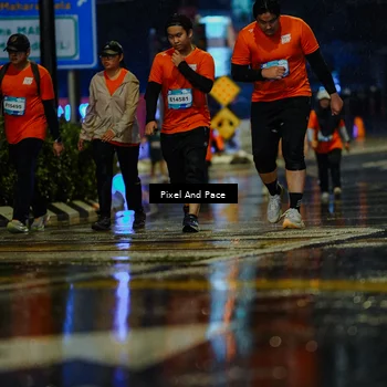 Runner Photo 7810972