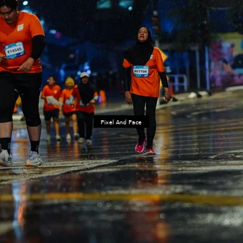 Runner Photo 7810975