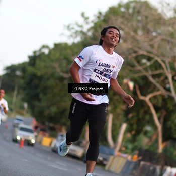 Runner Photo 7810978