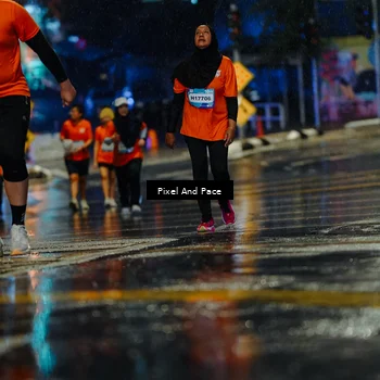 Runner Photo 7810984